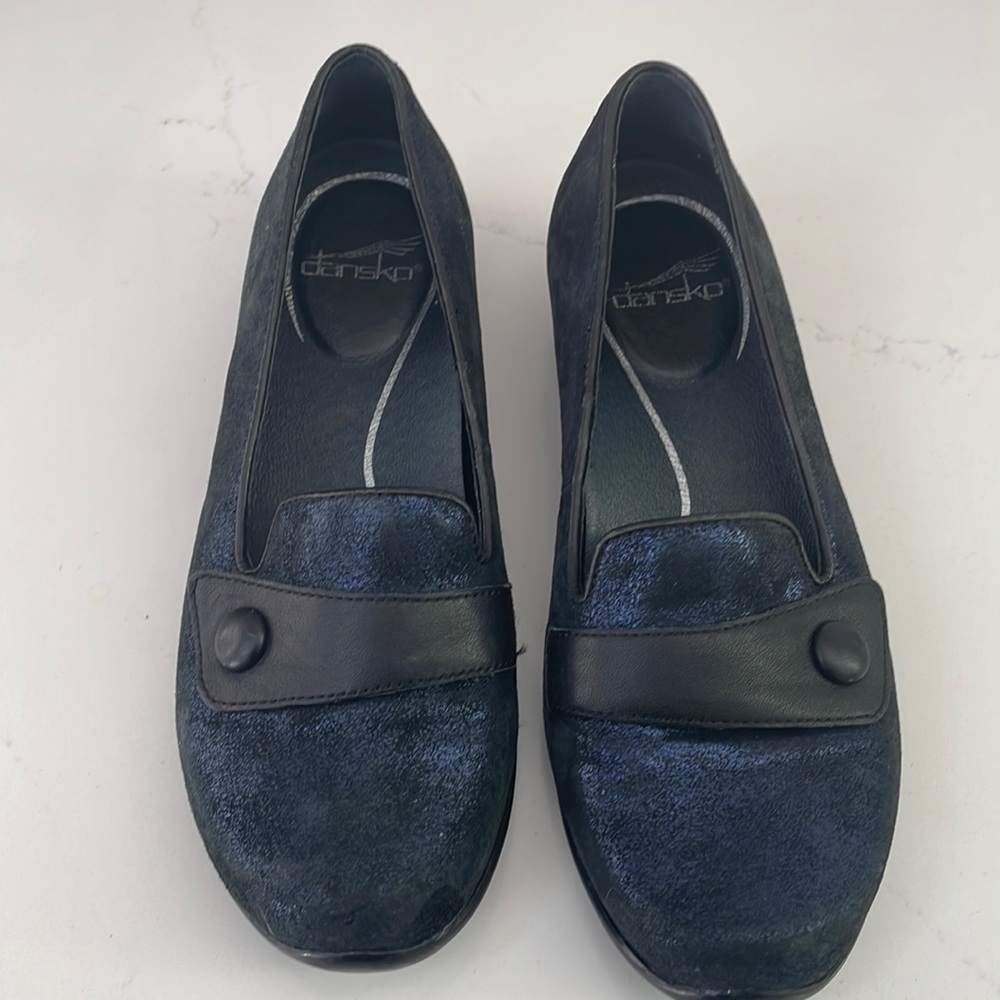 Dansko Women’s Blue‎ Metallic Loafer Flats